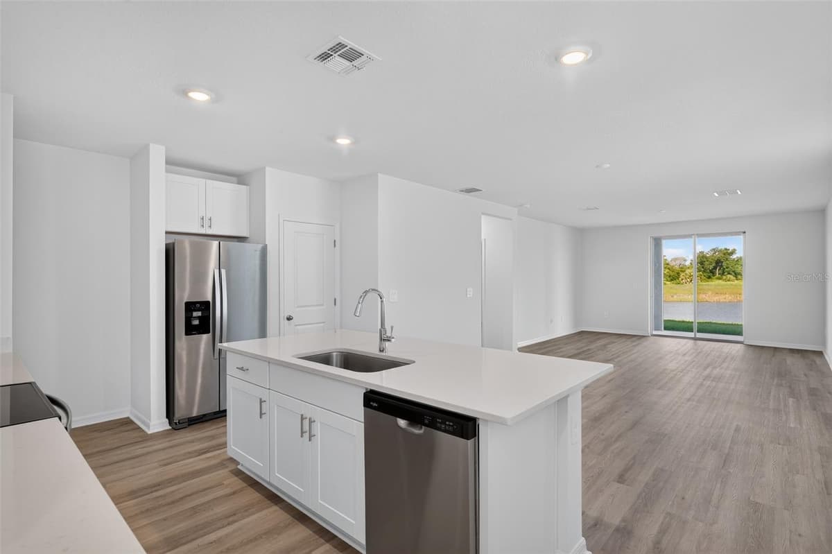 320 LAZY SHORE DRIVE — photo 13 of 40