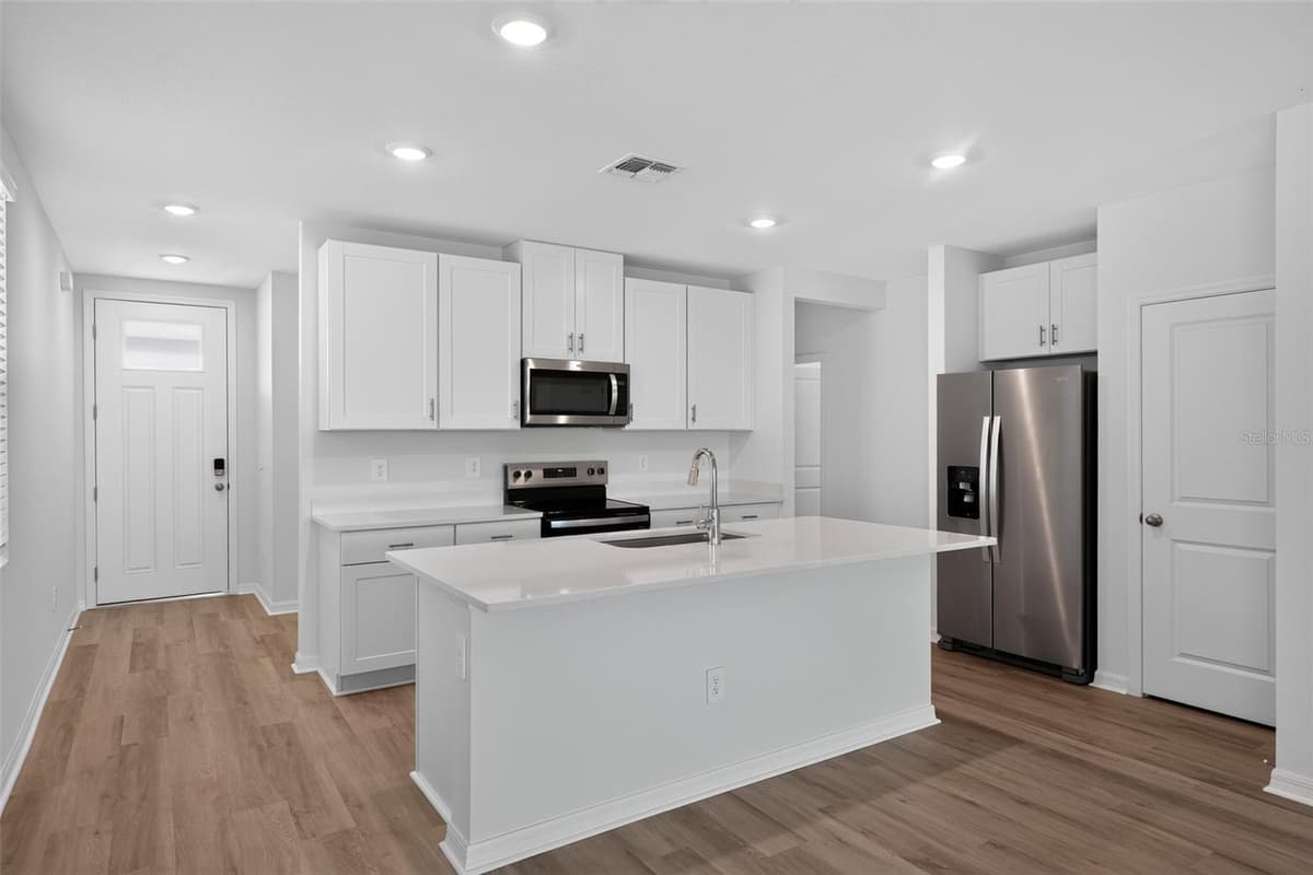 320 LAZY SHORE DRIVE — photo 14 of 40