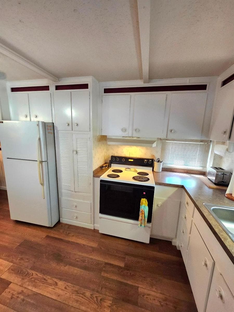 1715 ILLINOIS AVENUE — photo 20 of 68