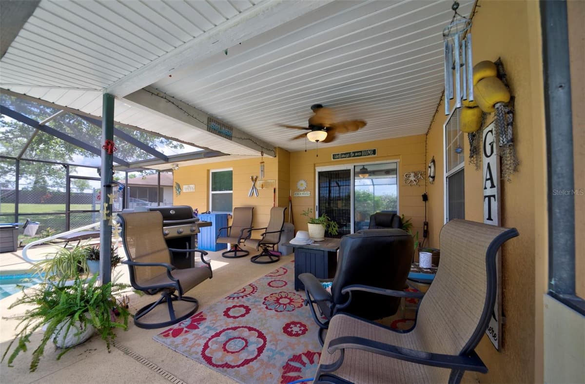 4441 CHAMBER COURT — photo 38 of 40