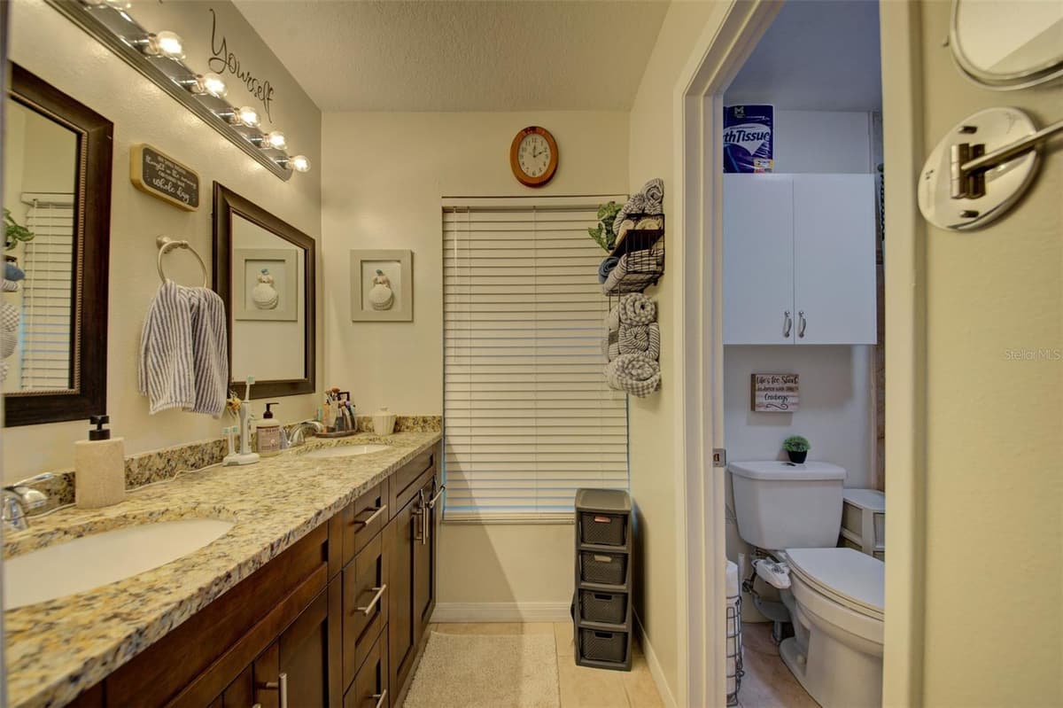 4441 CHAMBER COURT — photo 28 of 40