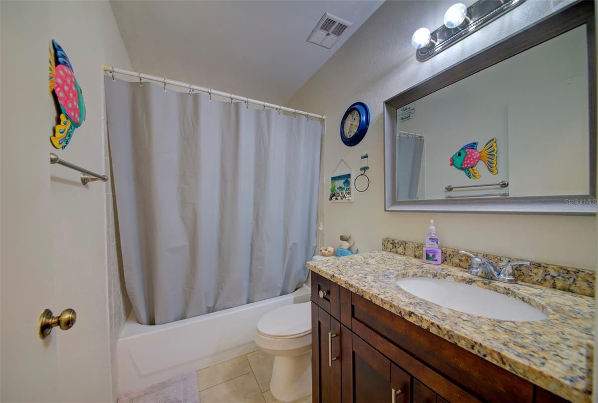 4441 CHAMBER COURT — photo 11 of 40