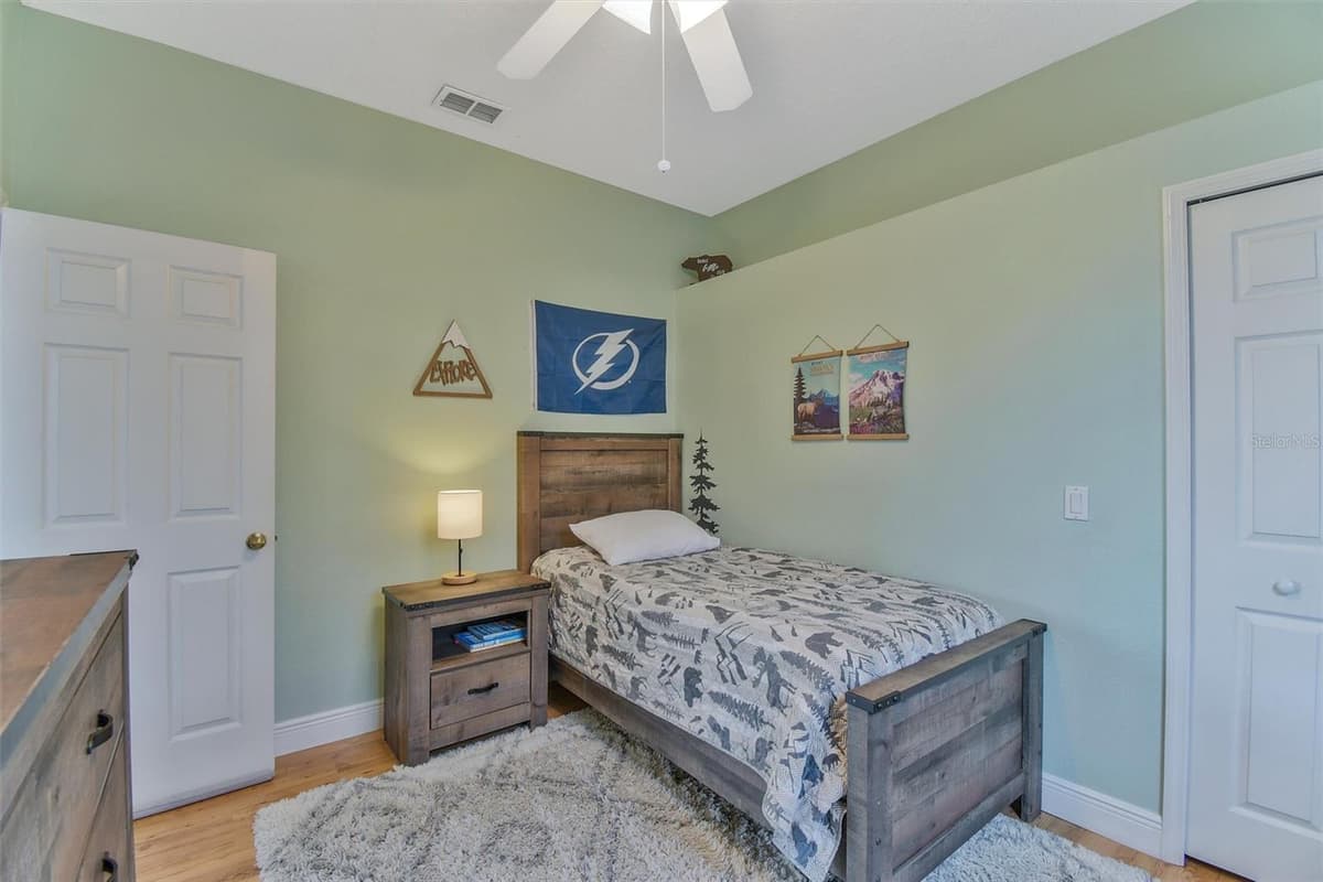 8706 LINEBROOK DRIVE — photo 30 of 41
