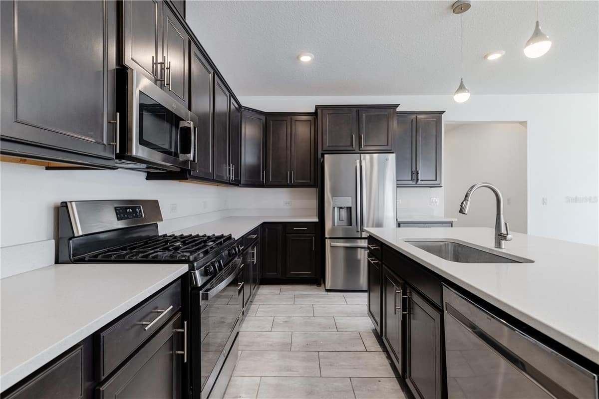 5229 MEADOW SONG DRIVE — photo 18 of 52