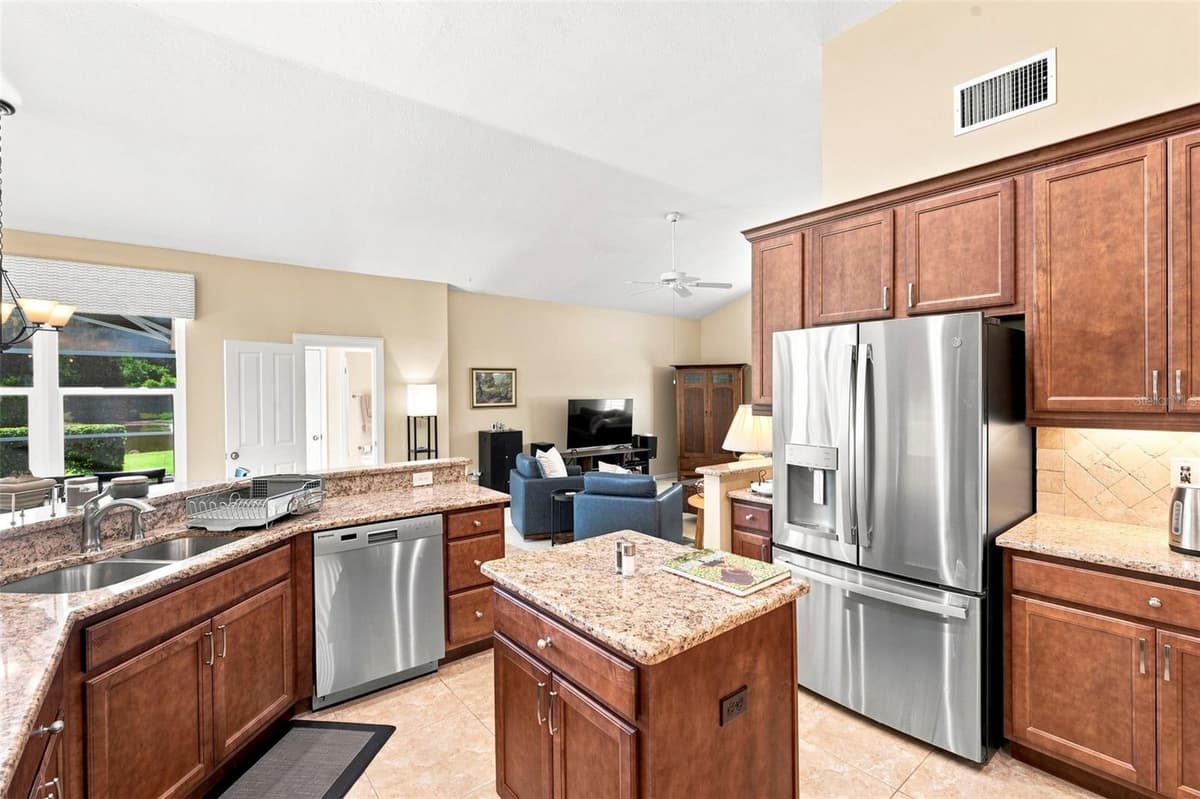 17322 HUBERS COURT — photo 18 of 43