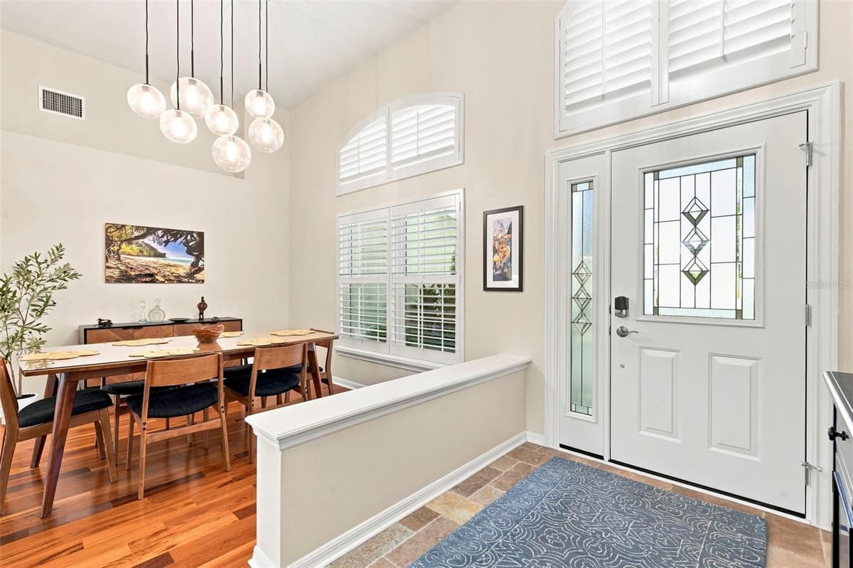 17322 HUBERS COURT — photo 4 of 43