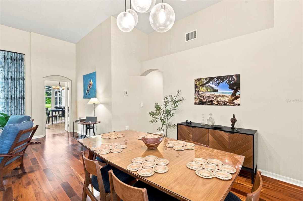 17322 HUBERS COURT — photo 6 of 43