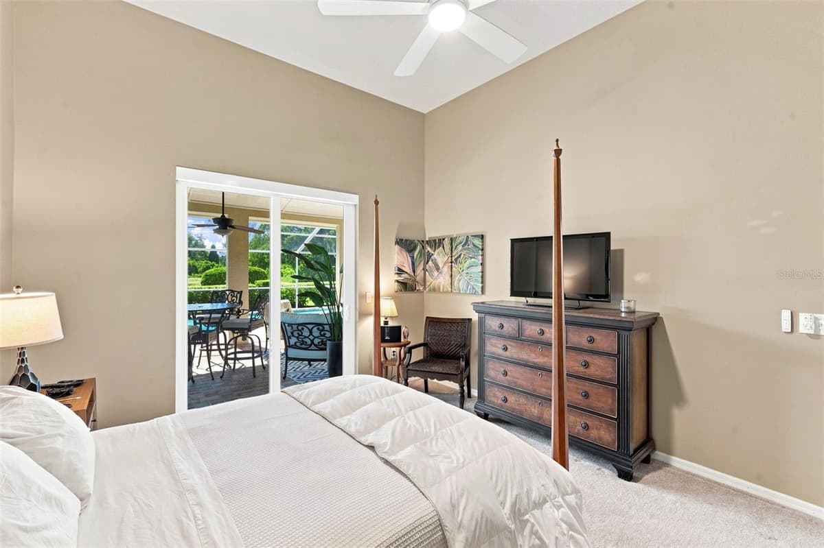 17322 HUBERS COURT — photo 12 of 43