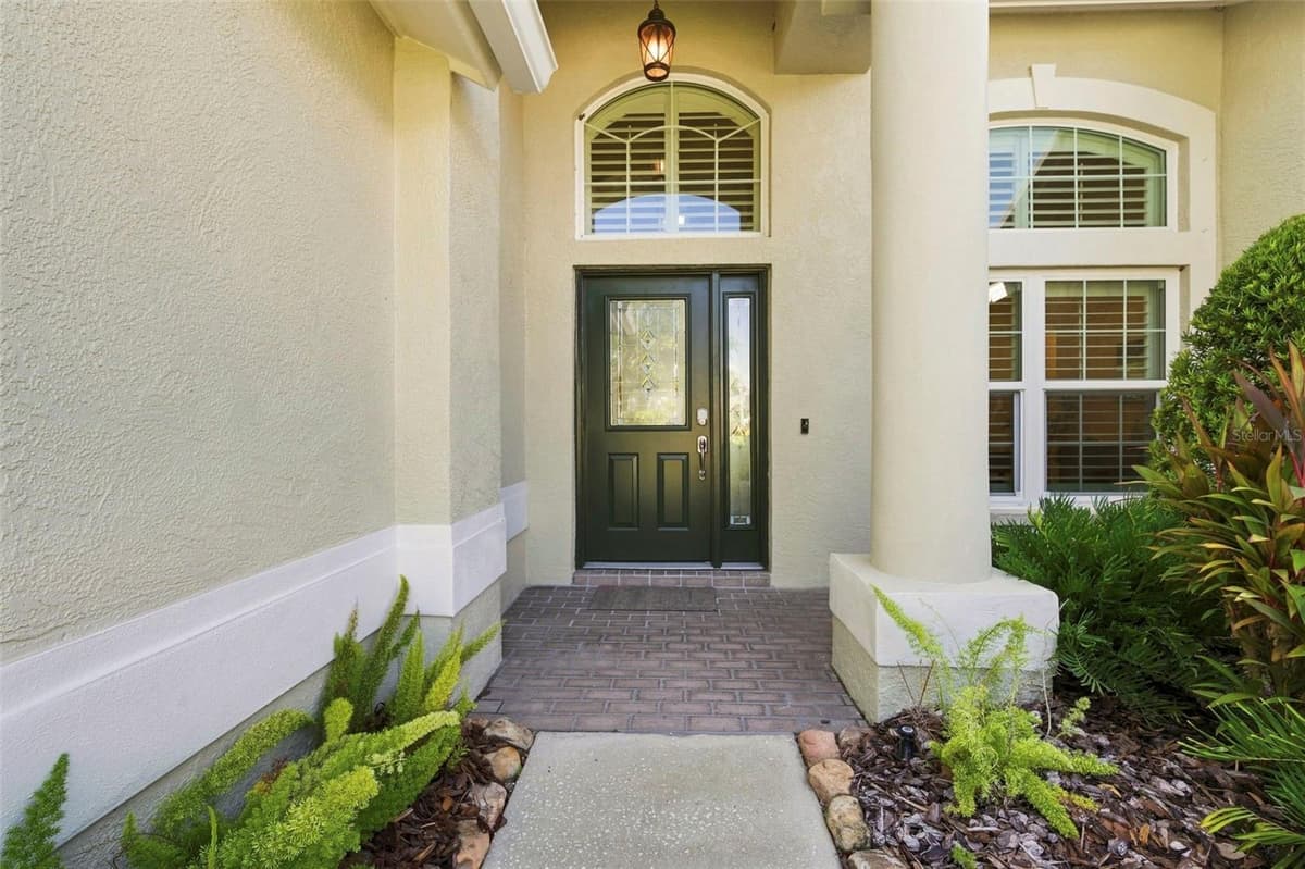 17322 HUBERS COURT — photo 3 of 43