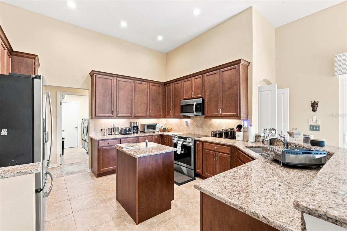 17322 HUBERS COURT — photo 20 of 43