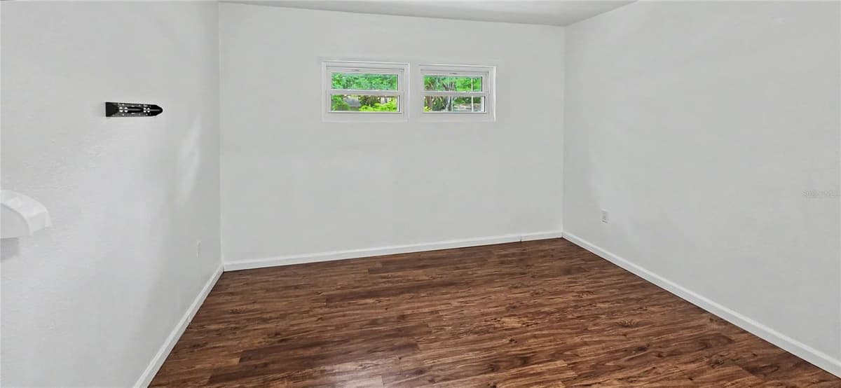 3087 DUANE AVENUE — photo 17 of 30