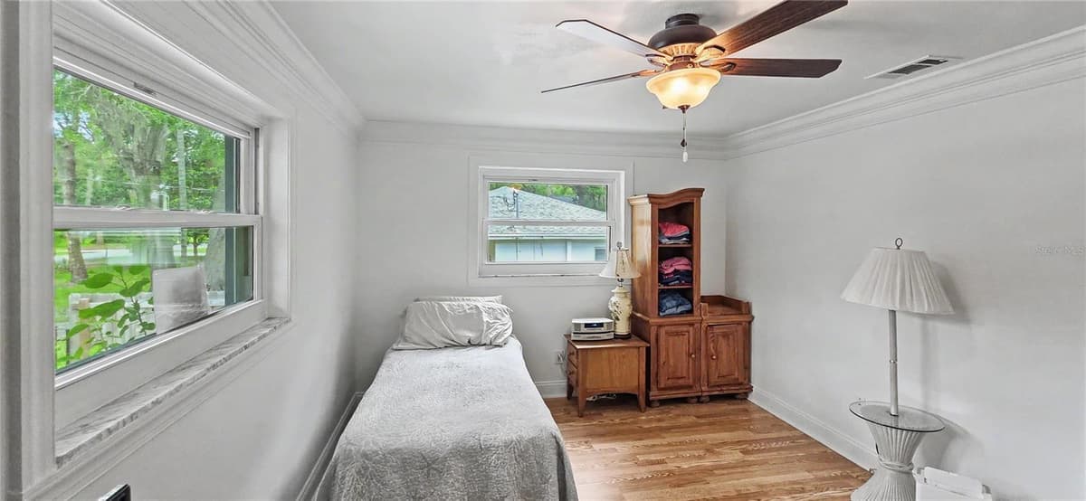 3087 DUANE AVENUE — photo 13 of 30