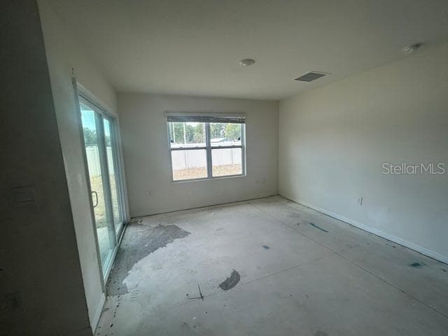 24528 7TH LANE — photo 4 of 13