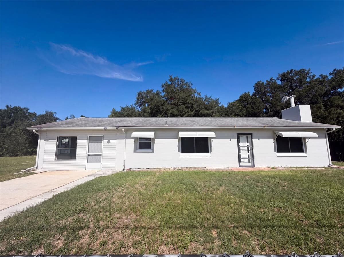 417 CALUMET ROAD — photo 1 of 15