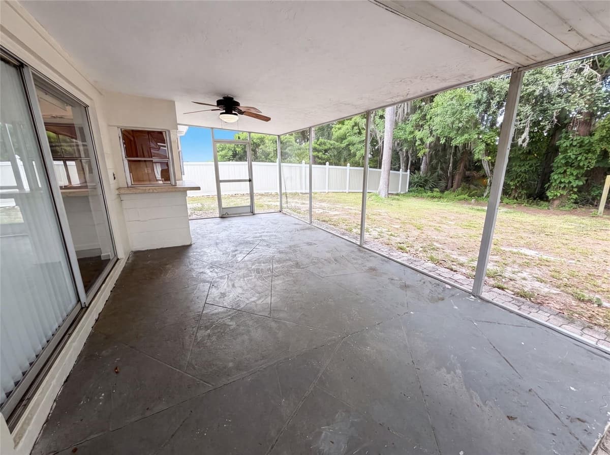 3400 BAINBRIDGE DRIVE — photo 25 of 27