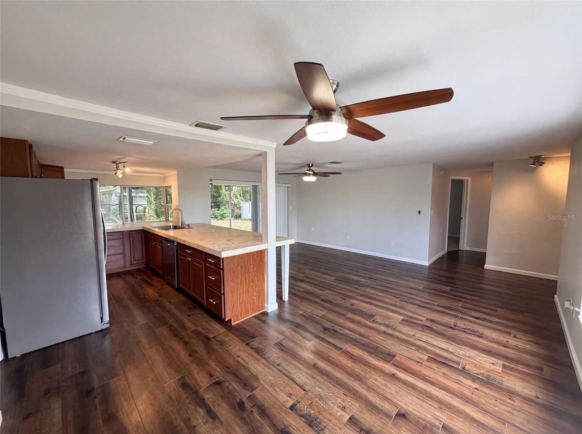 3400 BAINBRIDGE DRIVE — photo 8 of 27