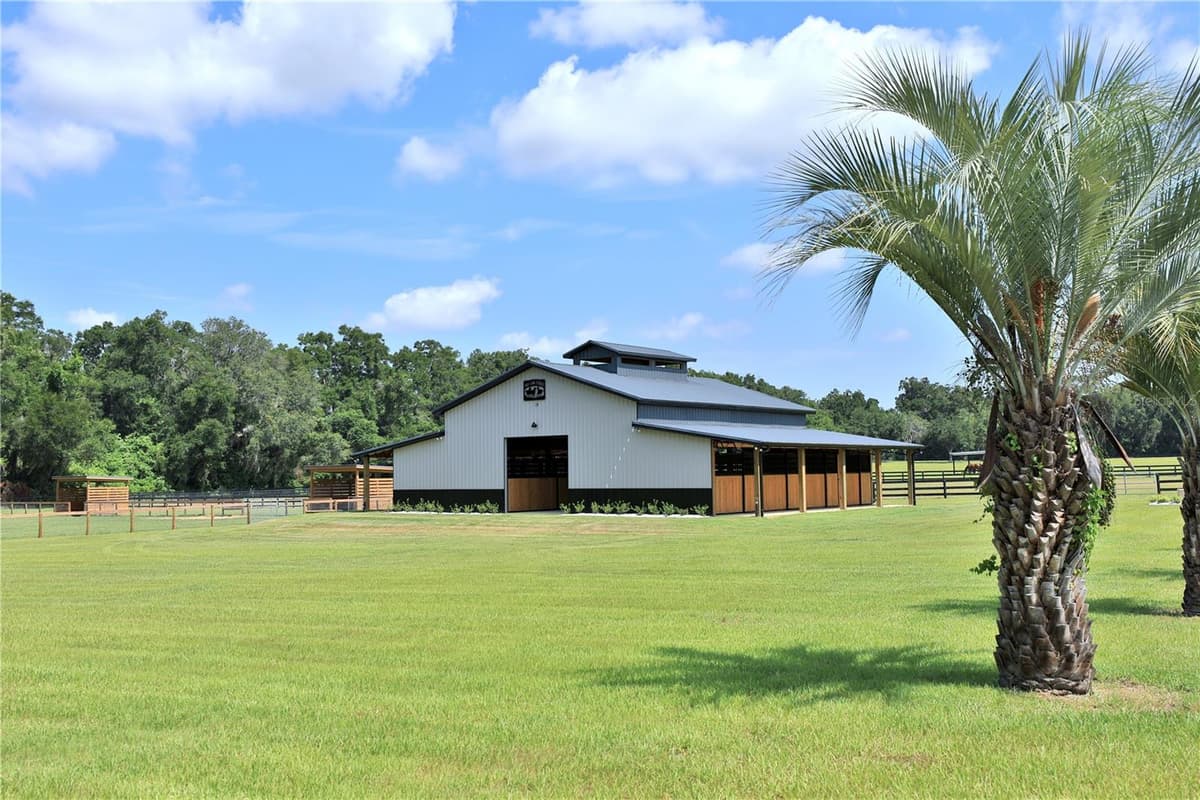 14285 US HIGHWAY 441 — photo 47 of 86