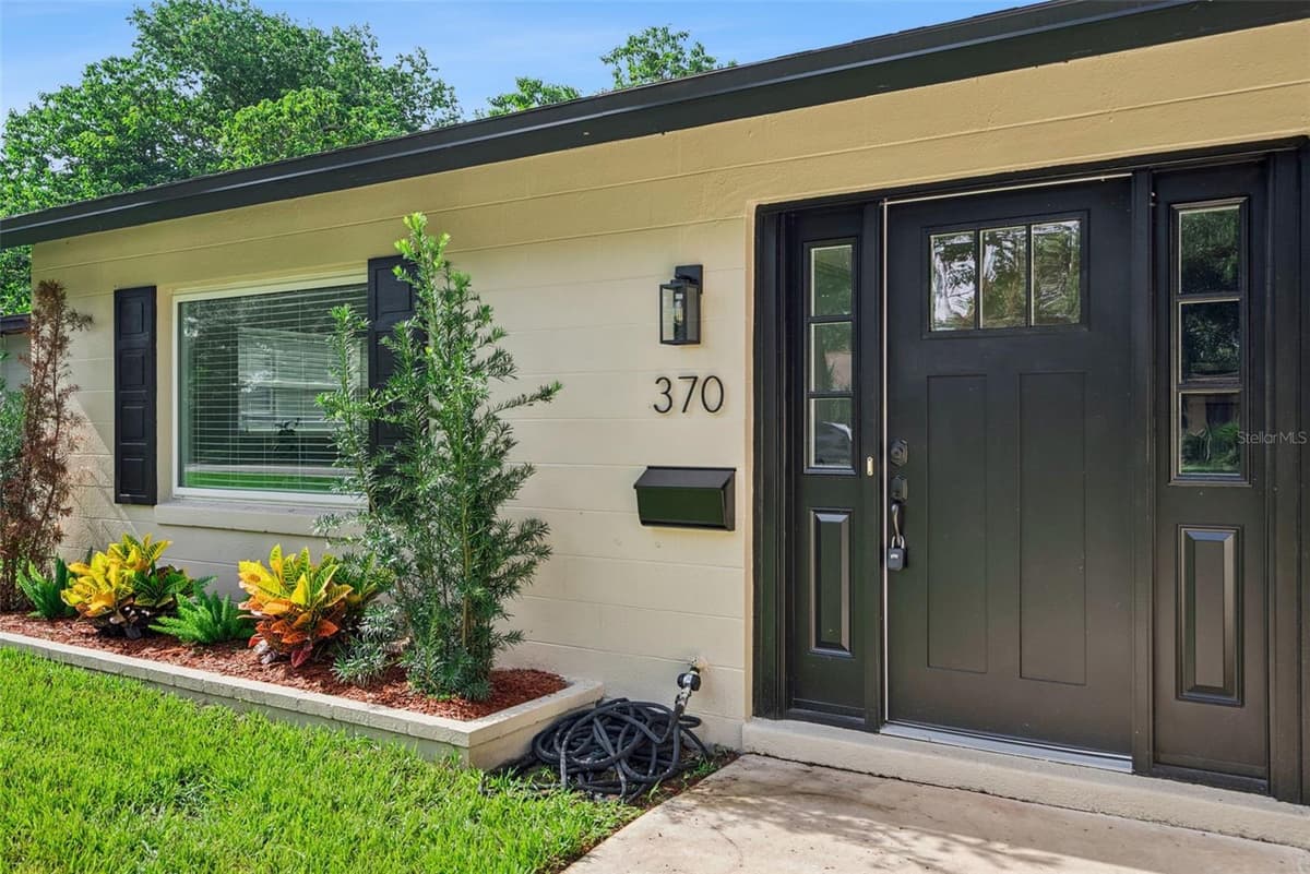 370 SULTANA LANE — photo 1 of 31