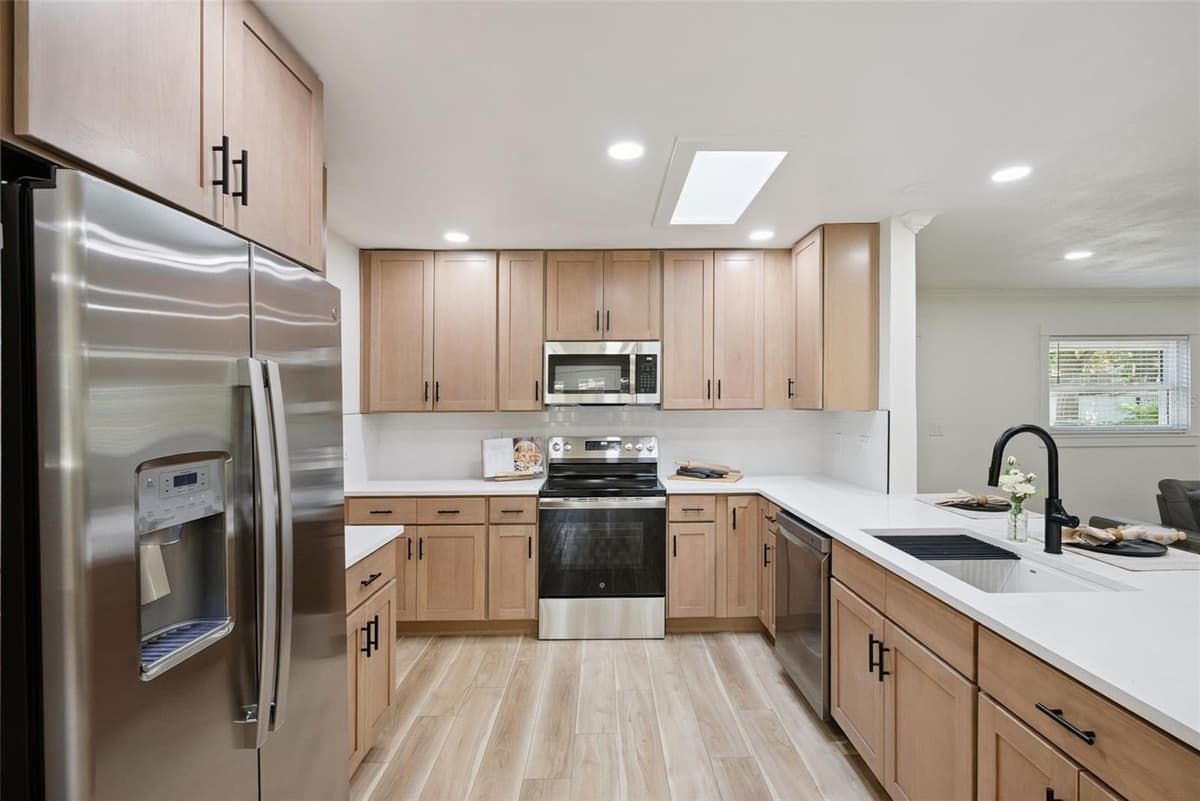 370 SULTANA LANE — photo 19 of 31