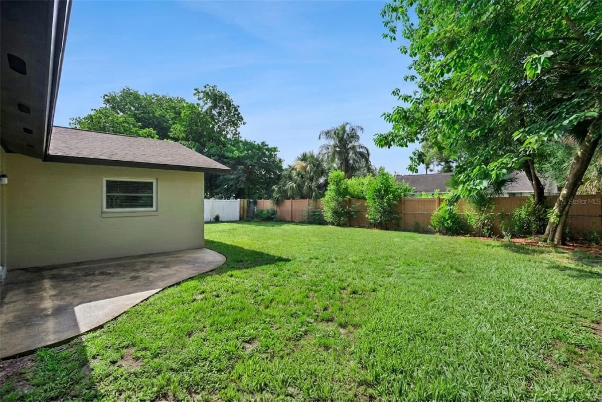 370 SULTANA LANE — photo 30 of 31