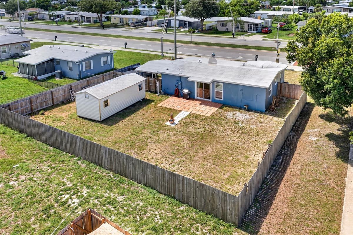 22080 MIDWAY BOULEVARD — photo 20 of 30
