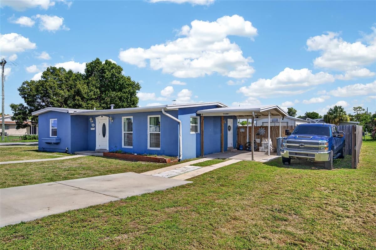 22080 MIDWAY BOULEVARD — photo 29 of 30