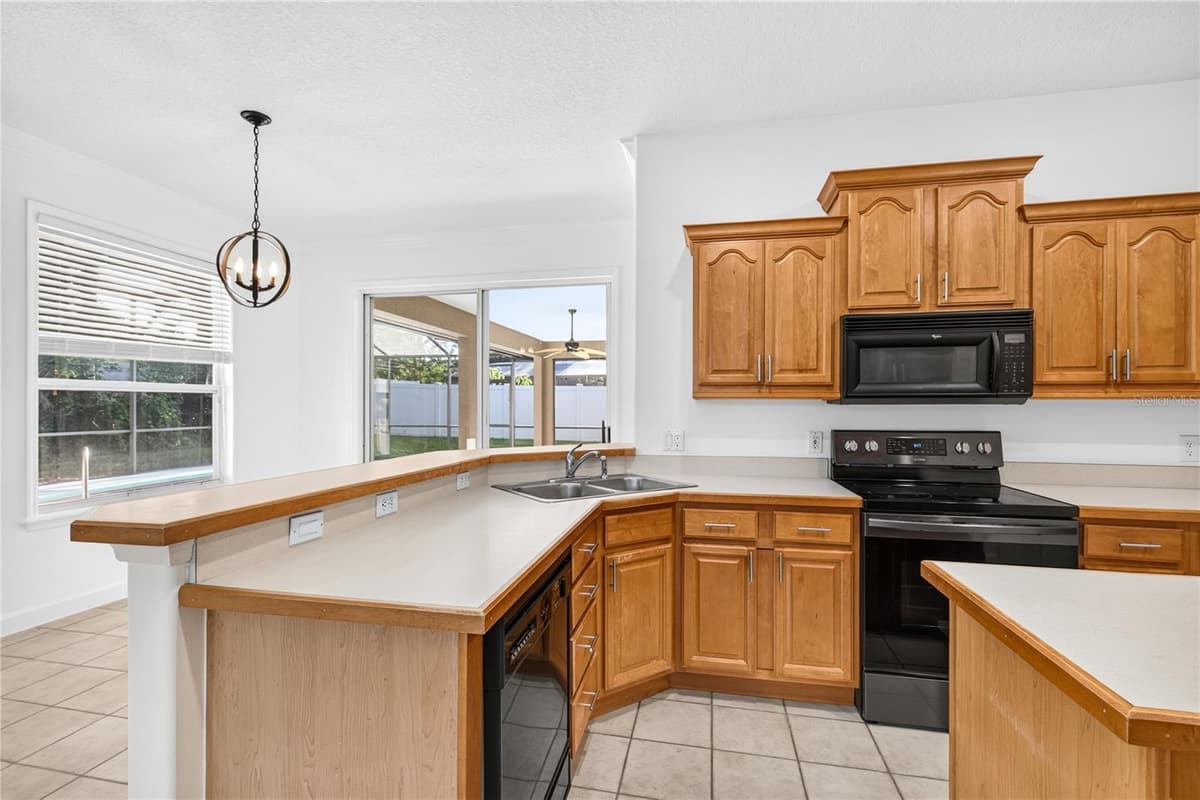 19337 SPRING OAK DRIVE — photo 13 of 62