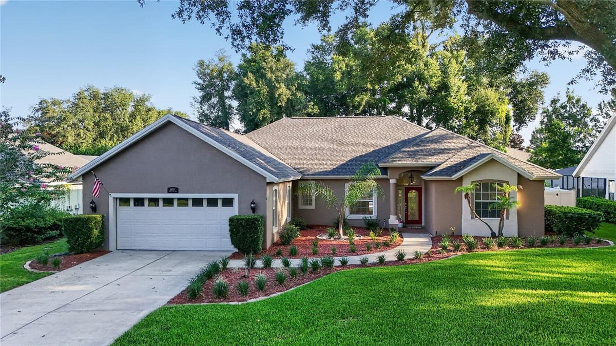 19337 SPRING OAK DRIVE — photo 1 of 62