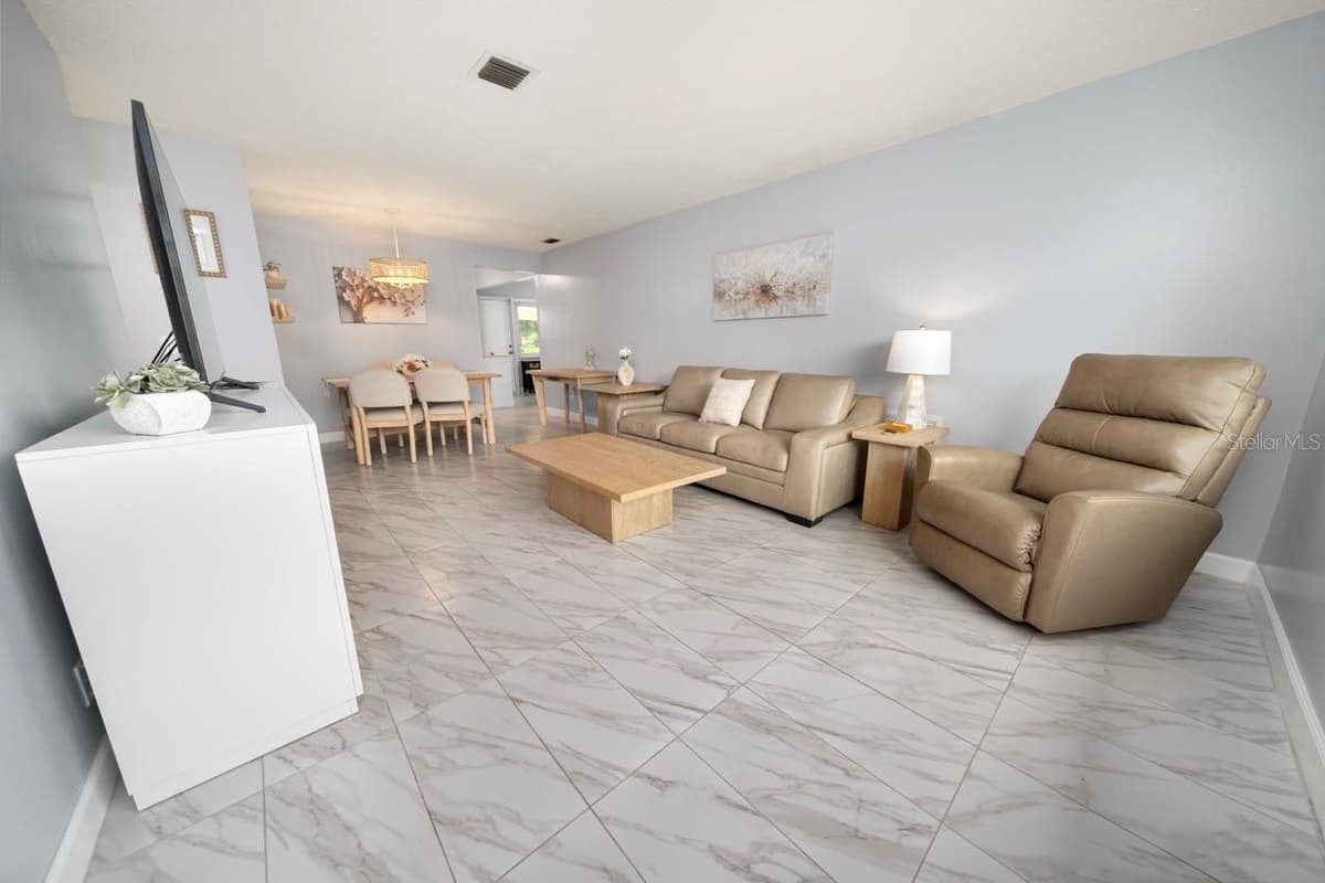 8235 BURGUNDY DRIVE — photo 17 of 45