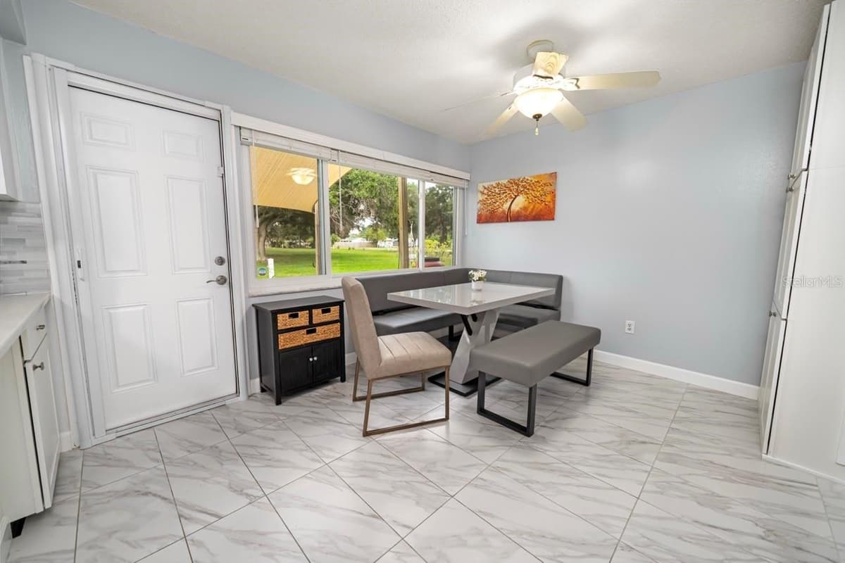 8235 BURGUNDY DRIVE — photo 6 of 45