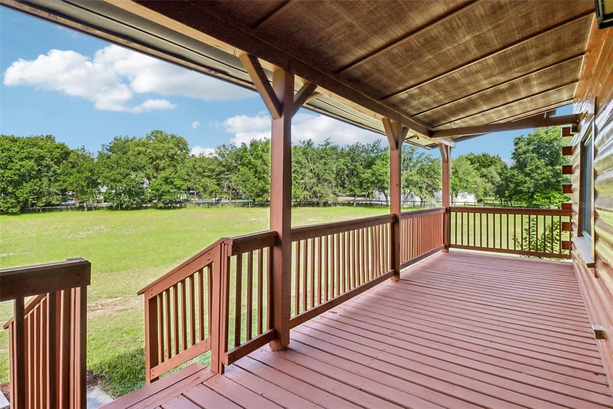 15551 VINOLA COURT — photo 4 of 35