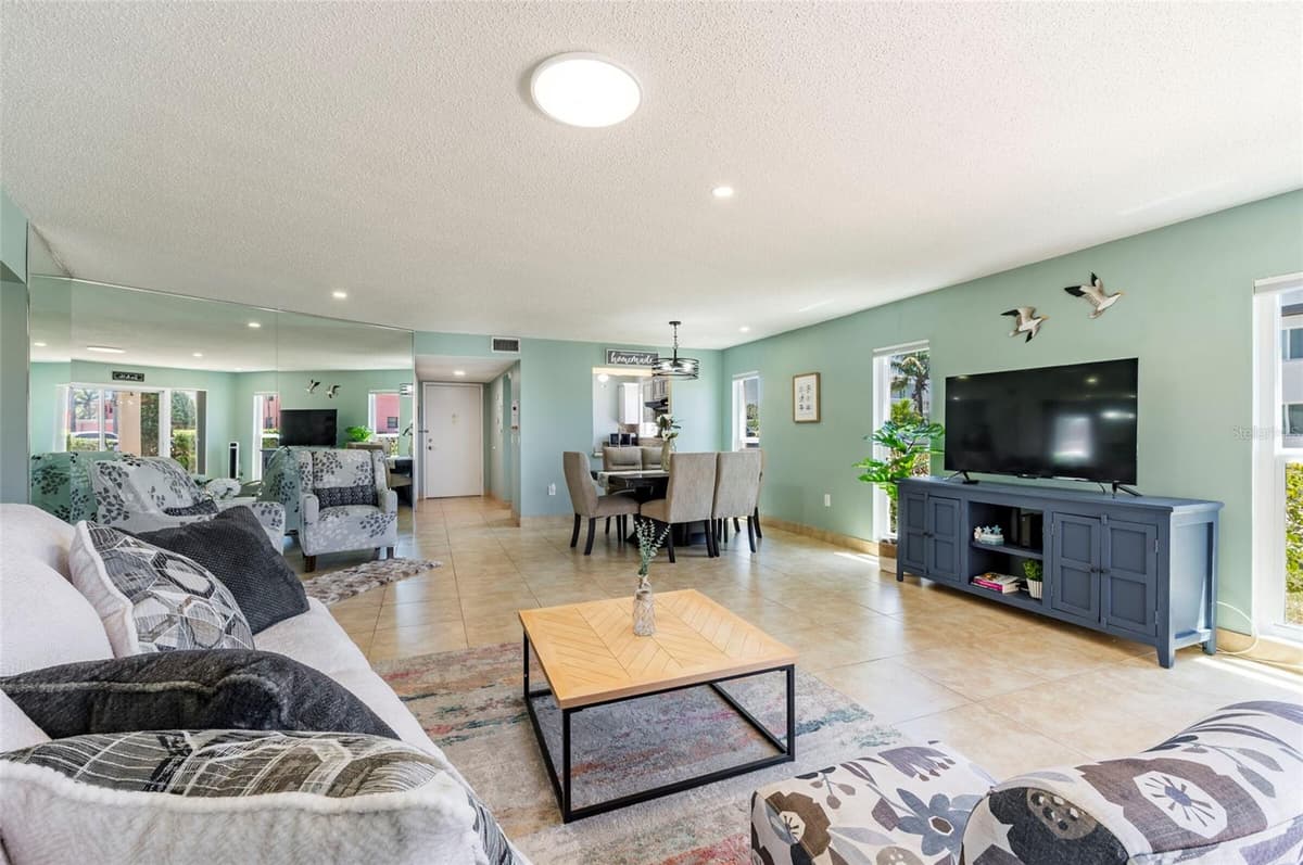 7003 SUNSET WAY — photo 24 of 35