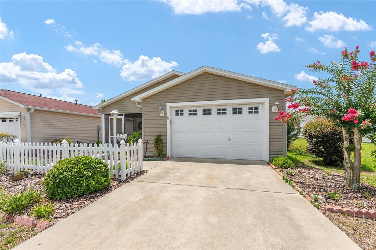 2734 MONCAYO AVENUE — photo 61 of 69