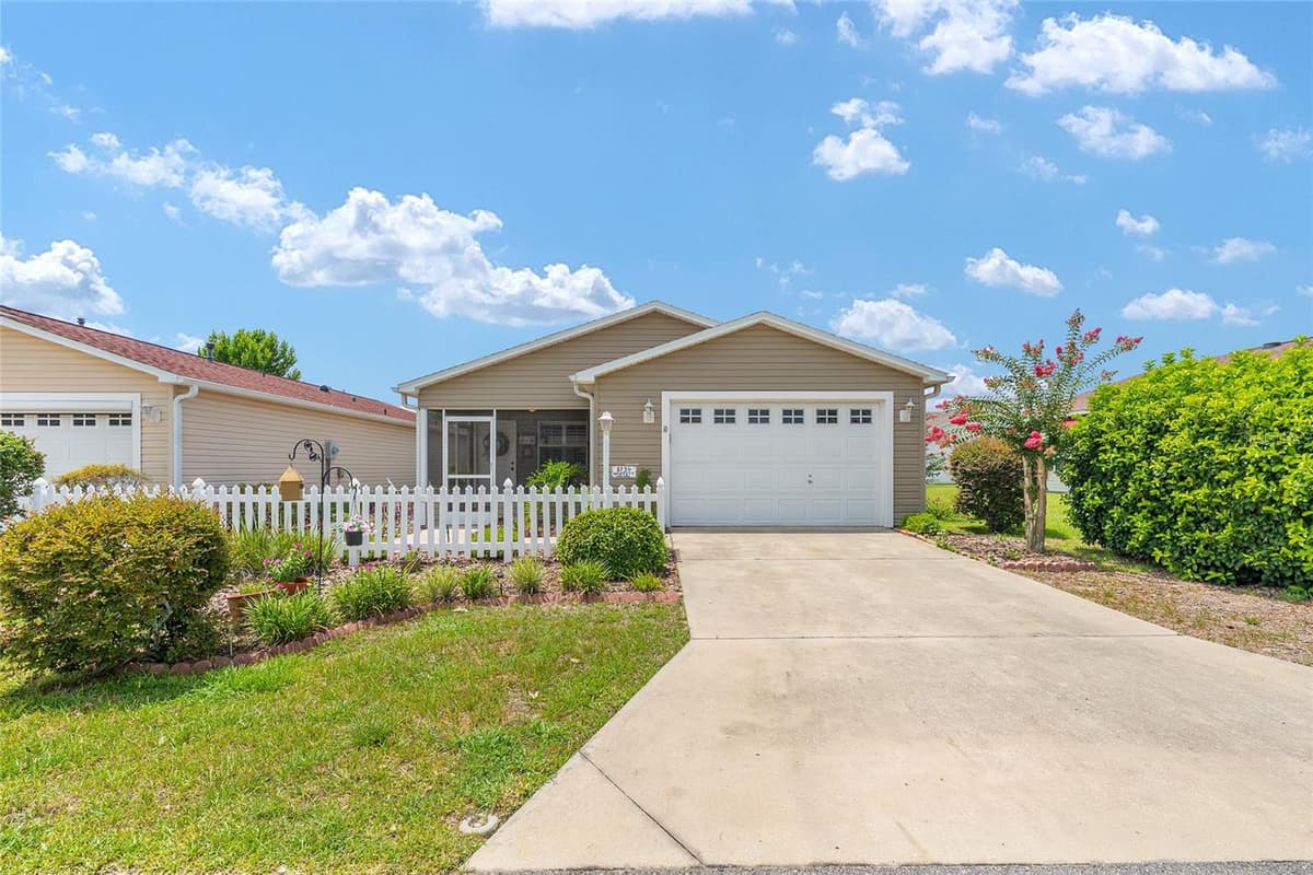 2734 MONCAYO AVENUE — photo 66 of 69