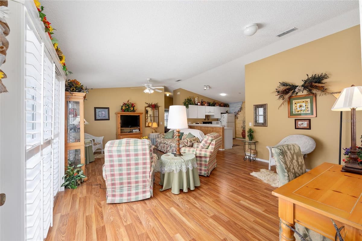 2734 MONCAYO AVENUE — photo 7 of 69
