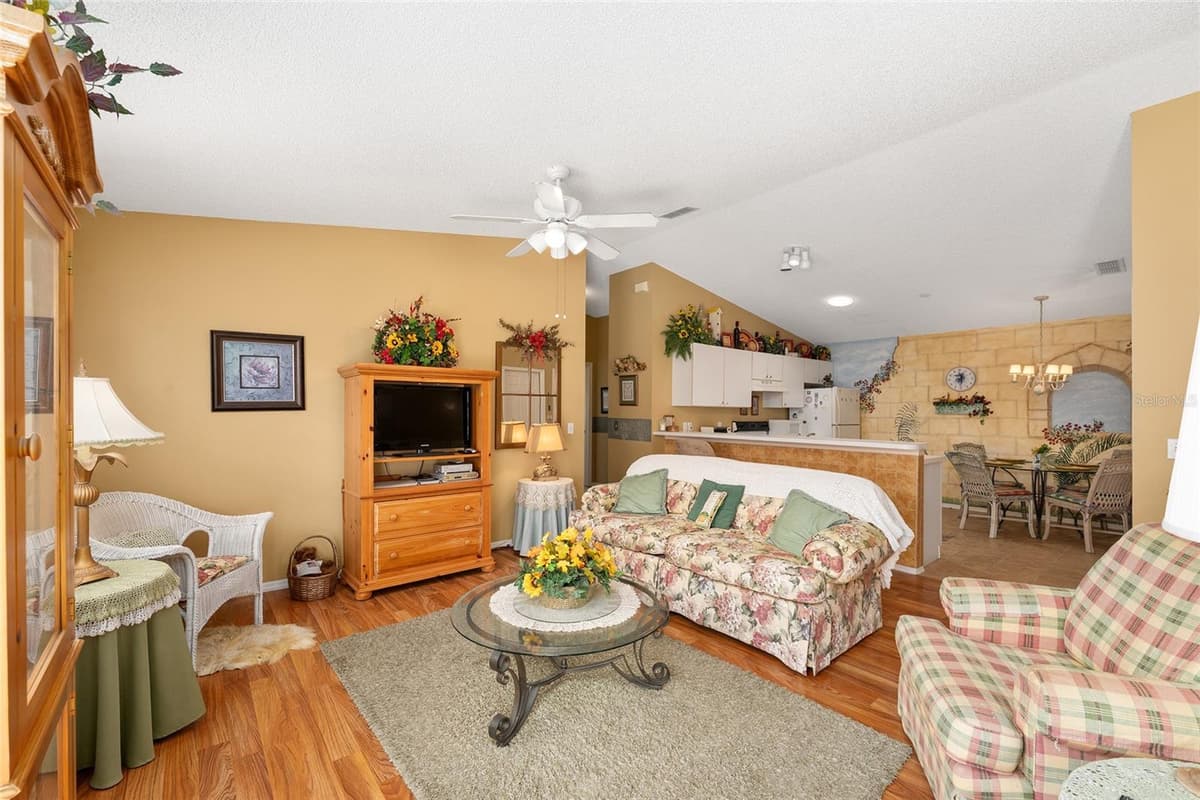 2734 MONCAYO AVENUE — photo 10 of 69