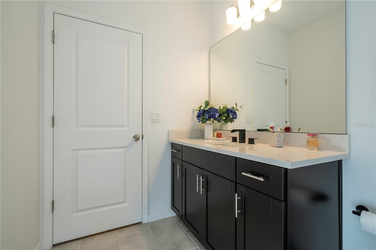 5320 LAKE VIRGINIA STREET — photo 46 of 67