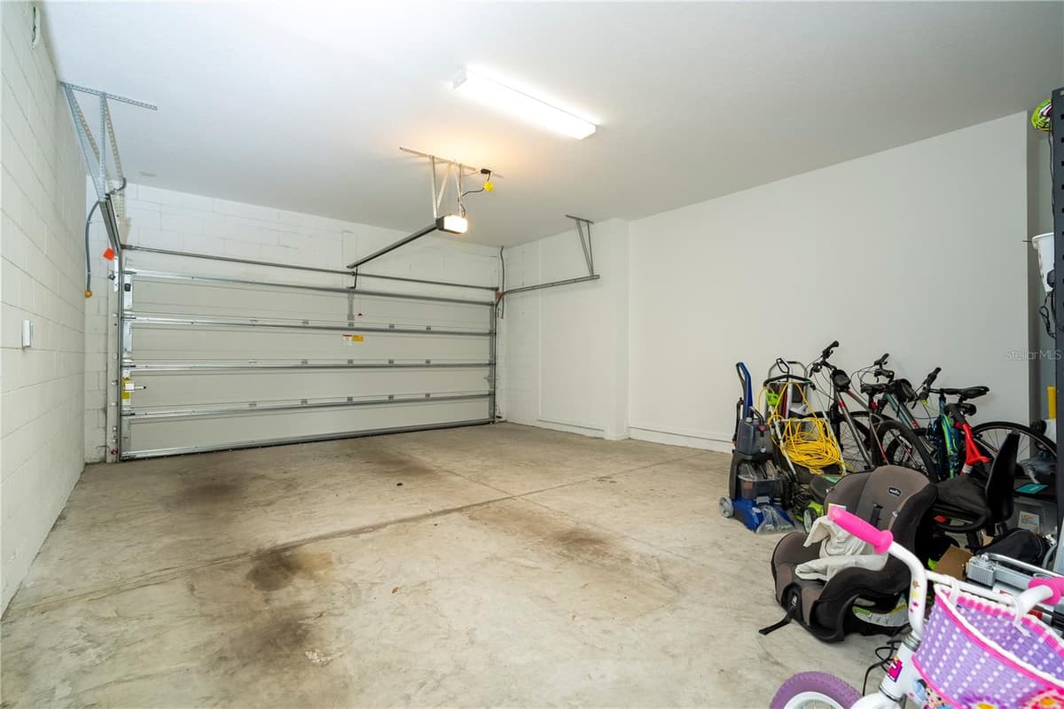 5320 LAKE VIRGINIA STREET — photo 56 of 67