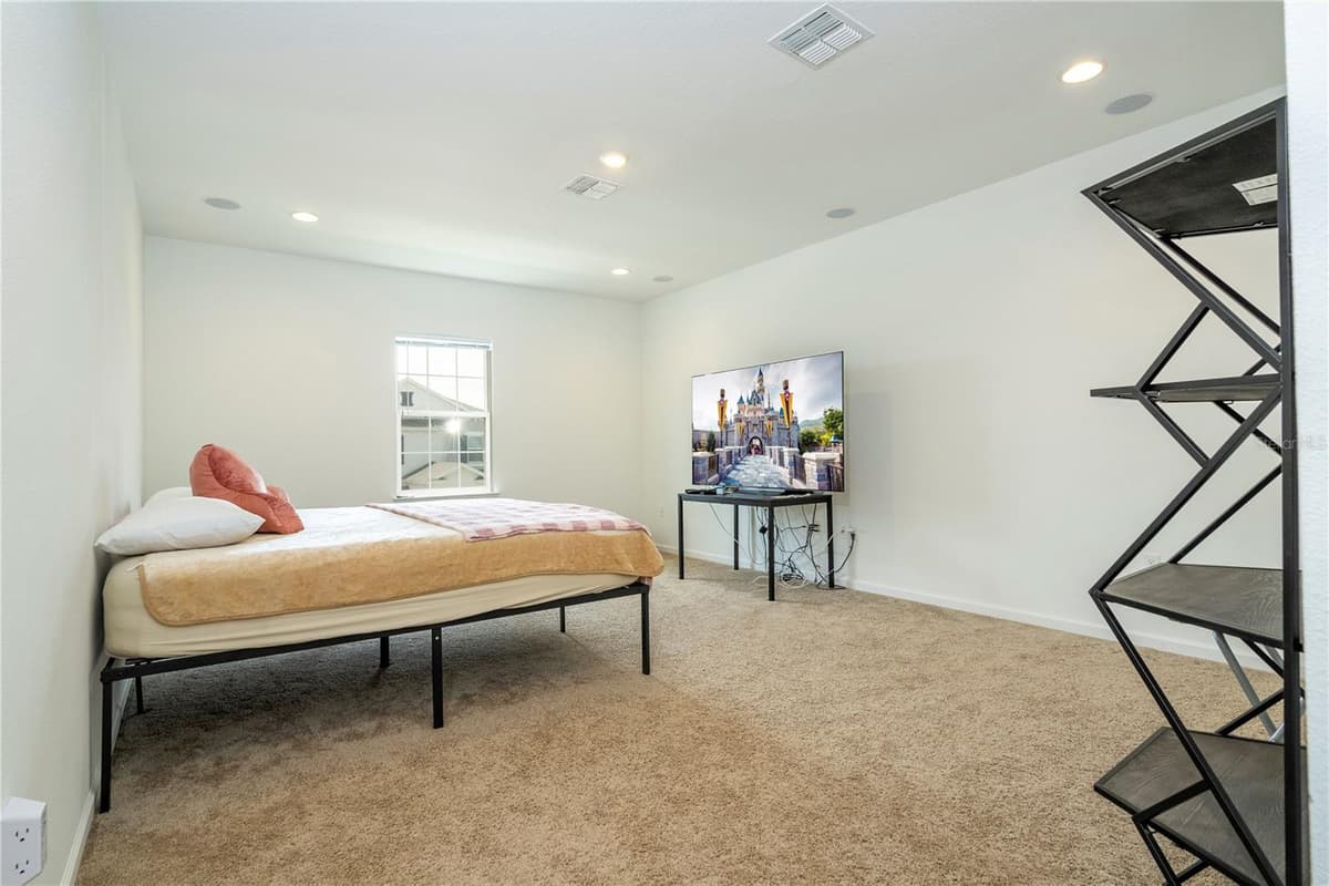 5320 LAKE VIRGINIA STREET — photo 35 of 67