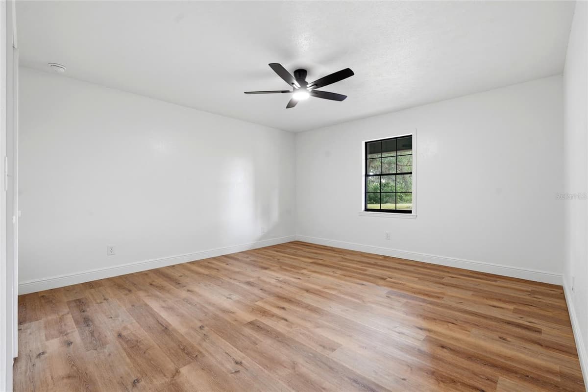 4351 210TH AVENUE — photo 34 of 73