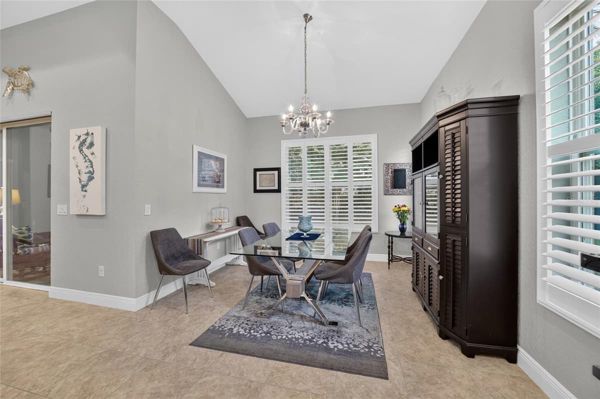 10212 JULIA ISLES AVENUE — photo 25 of 60