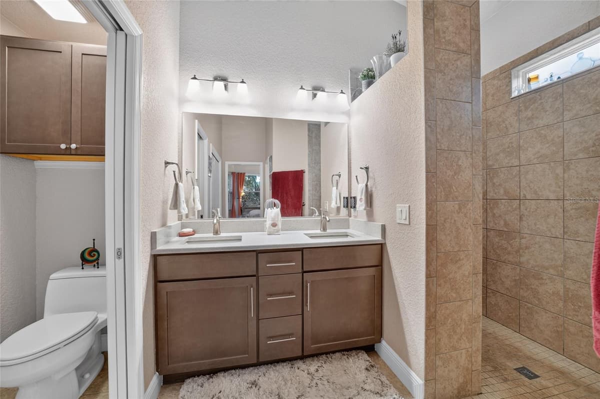 10212 JULIA ISLES AVENUE — photo 34 of 60