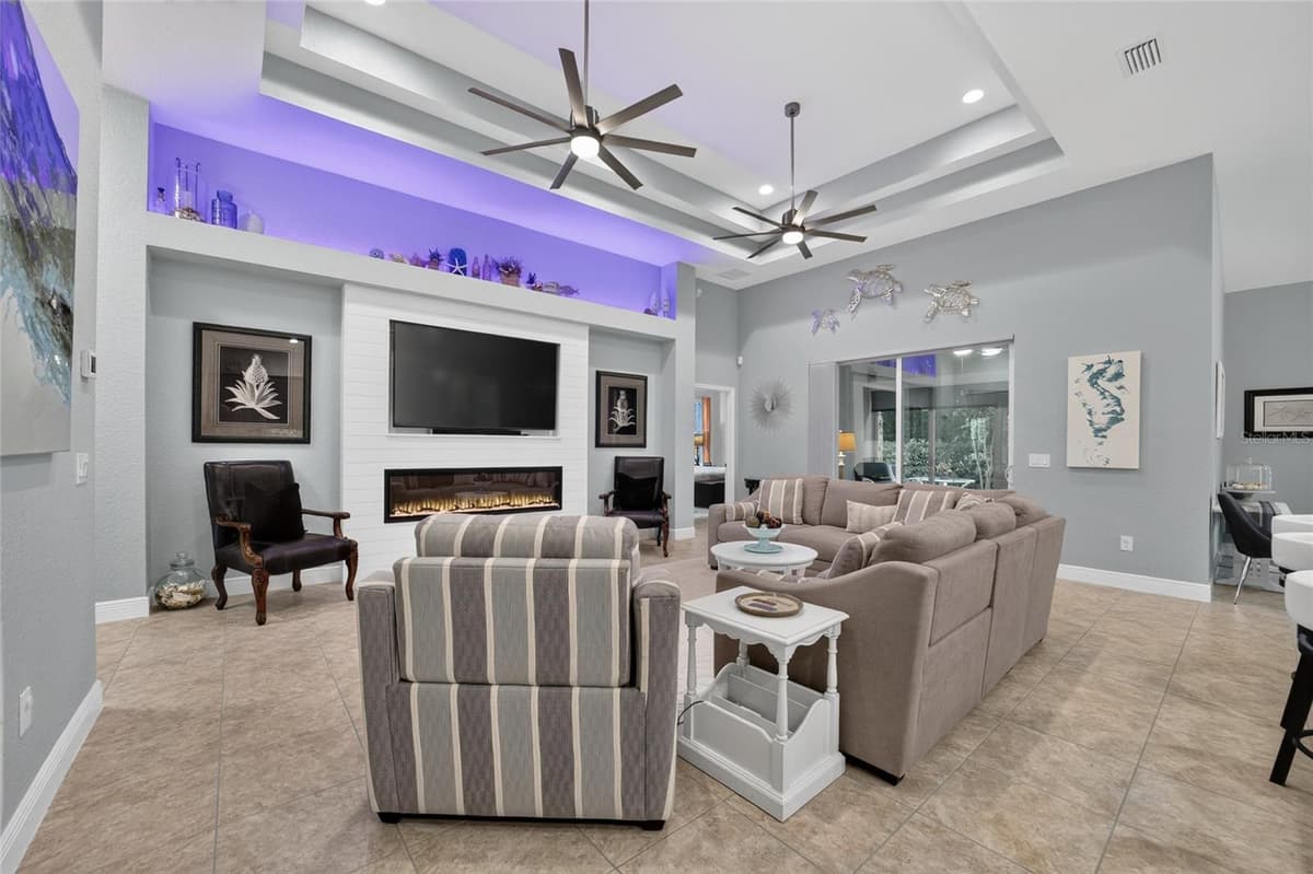 10212 JULIA ISLES AVENUE — photo 14 of 60