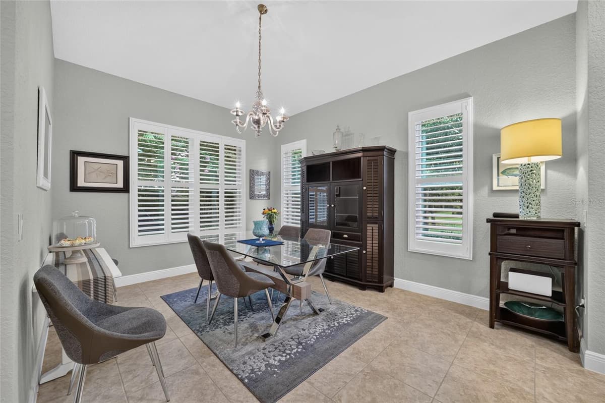 10212 JULIA ISLES AVENUE — photo 26 of 60
