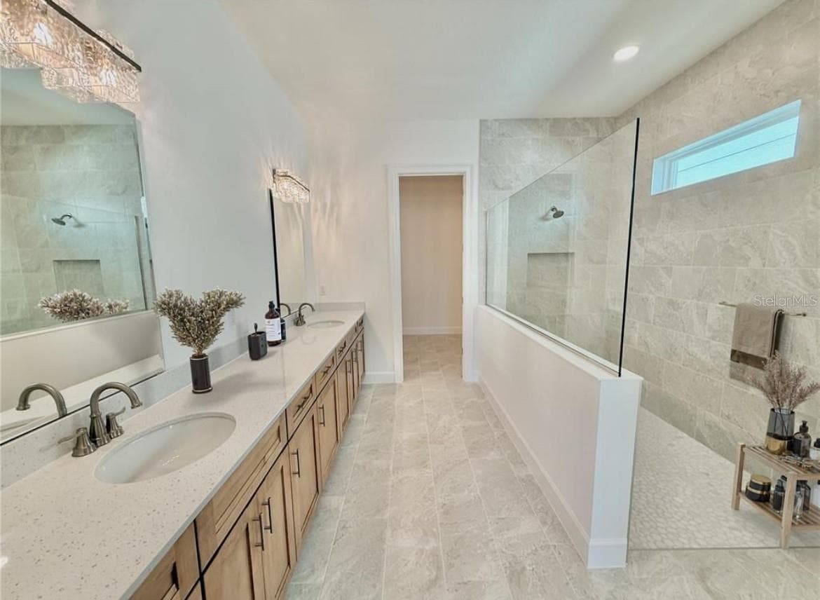 4 CORONADO ROAD — photo 28 of 36