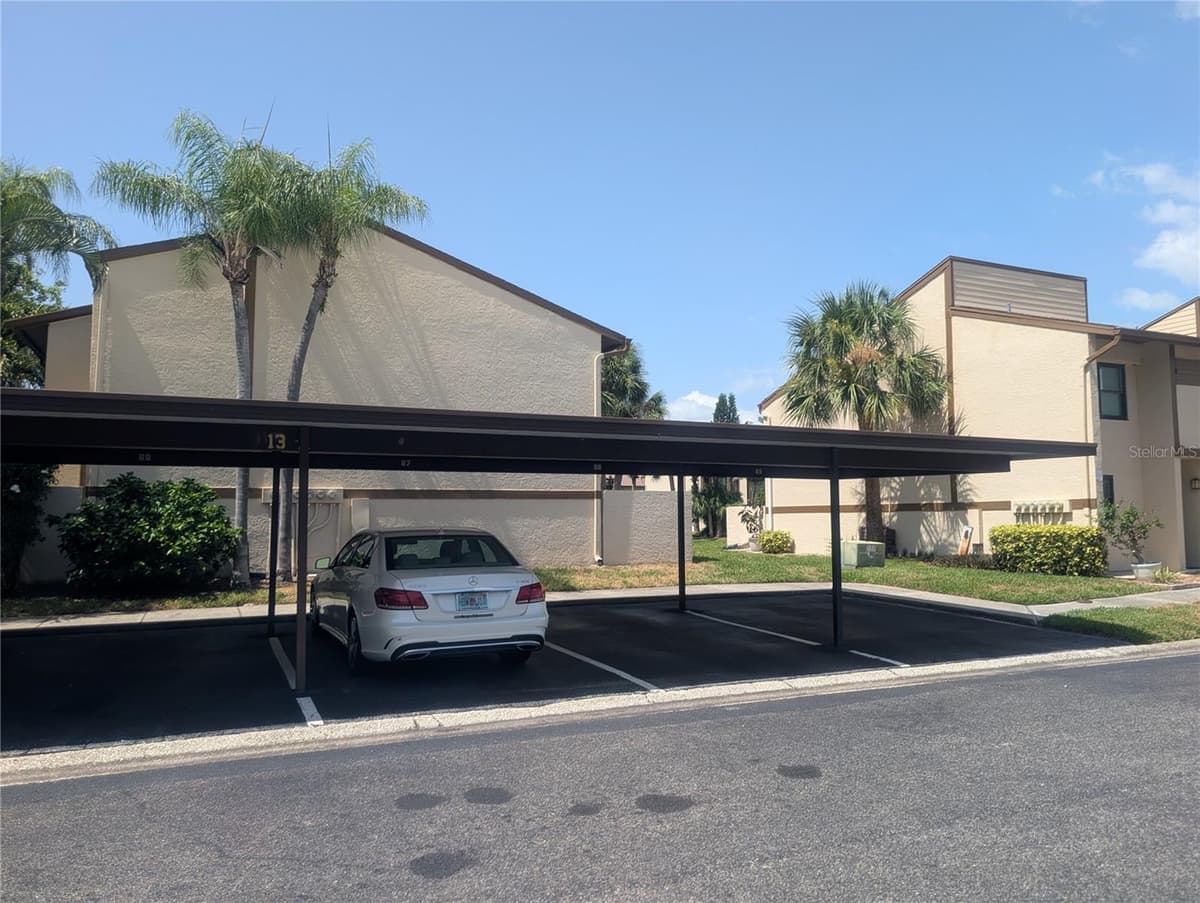 9209 SEMINOLE BOULEVARD — photo 38 of 40