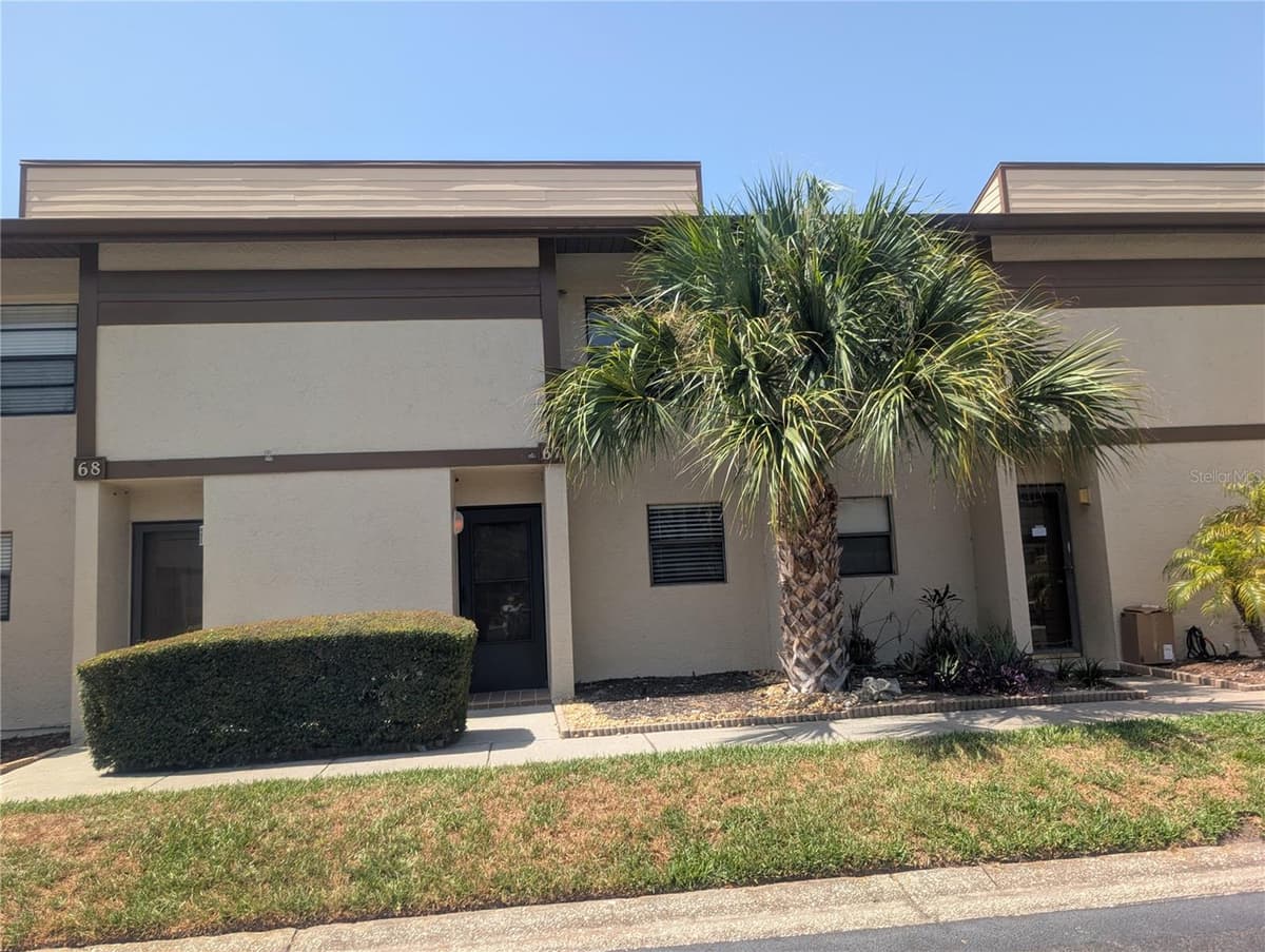 9209 SEMINOLE BOULEVARD — photo 2 of 40
