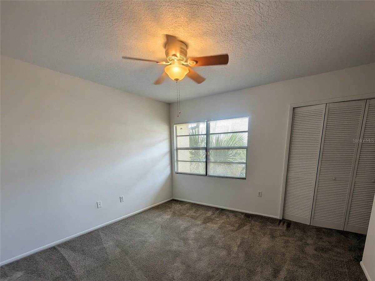 9209 SEMINOLE BOULEVARD — photo 18 of 40