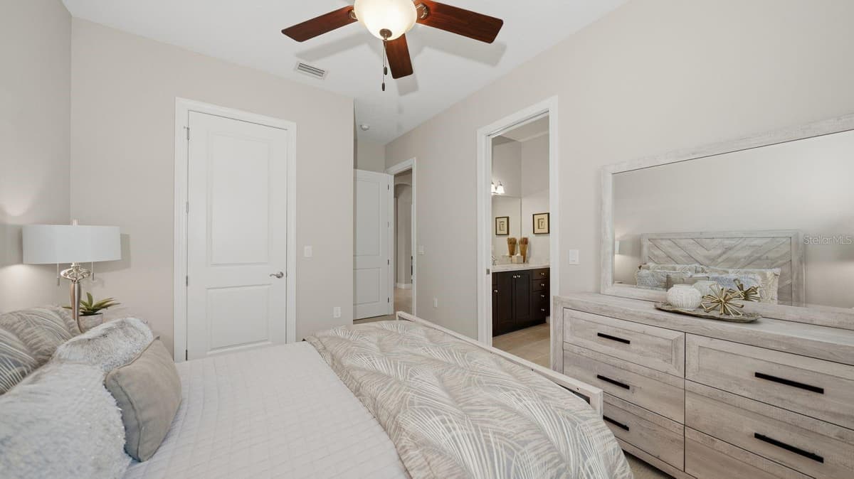 16525 HILLSIDE CIRCLE — photo 39 of 90