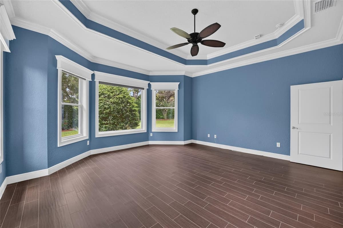 10216 JULIA ISLES AVENUE — photo 30 of 56